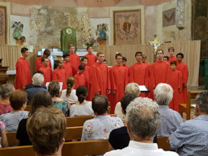 Petits chanteurs de France en l'église de Belvès.